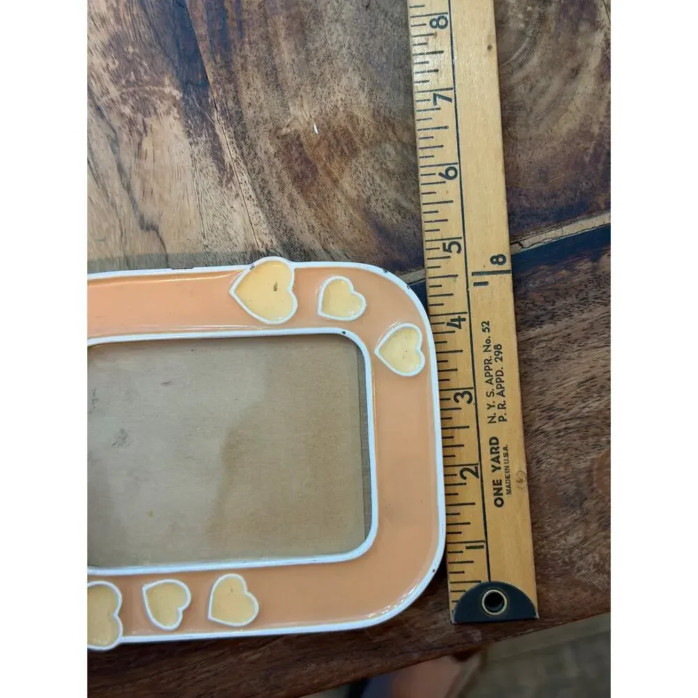 Vintage Picture Frame Heart-Shaped Beige White